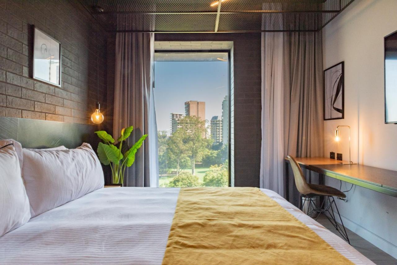 Fulton Business Luxury Hotel غوادالاجارا المظهر الخارجي الصورة