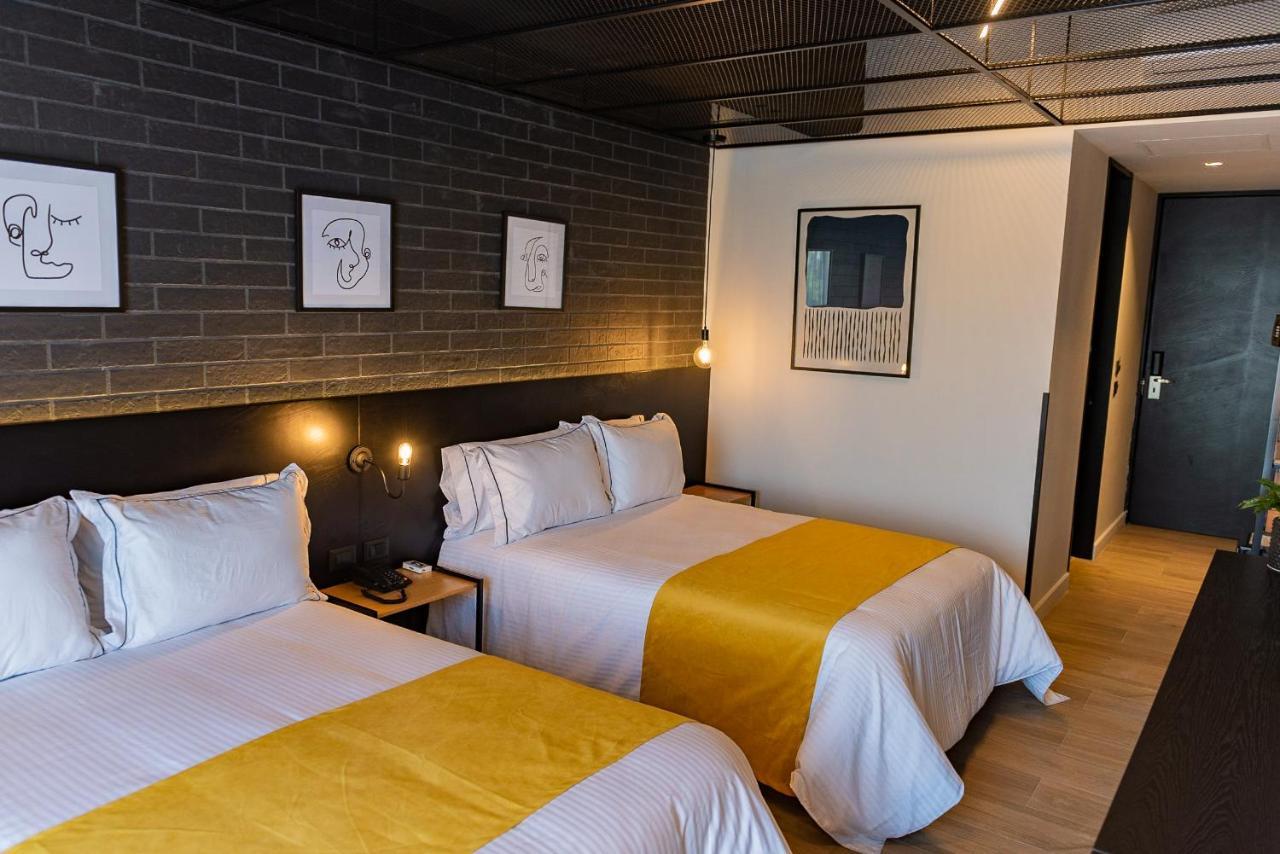 Fulton Business Luxury Hotel غوادالاجارا المظهر الخارجي الصورة