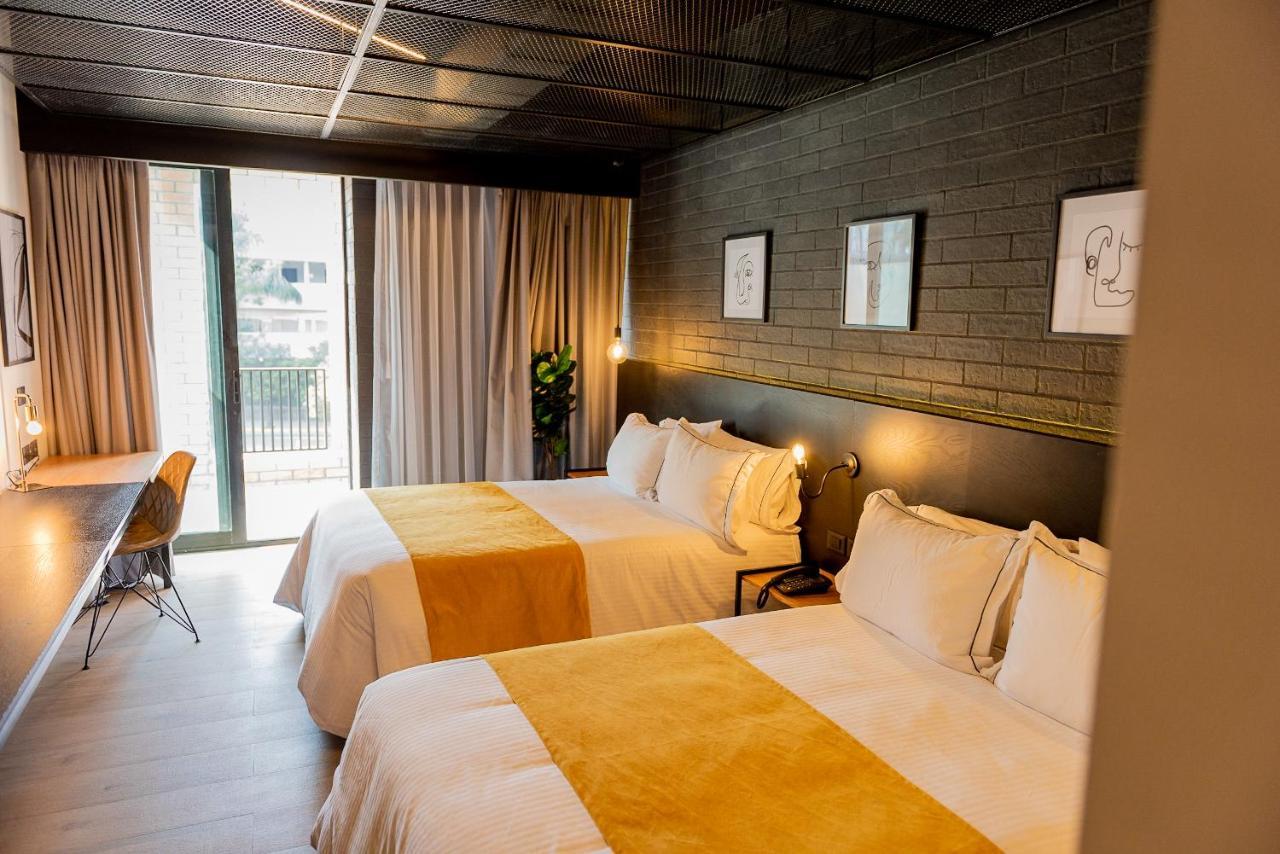 Fulton Business Luxury Hotel غوادالاجارا المظهر الخارجي الصورة