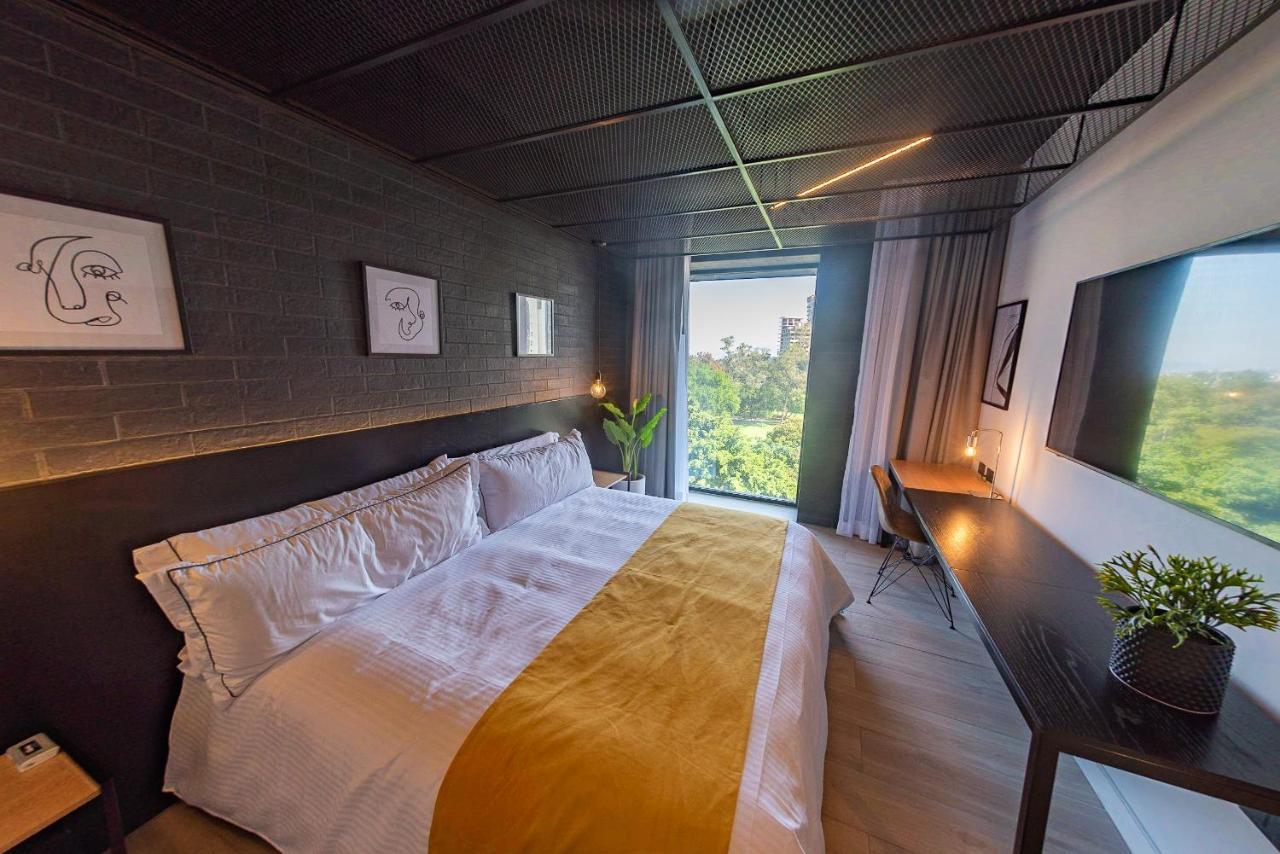 Fulton Business Luxury Hotel غوادالاجارا المظهر الخارجي الصورة