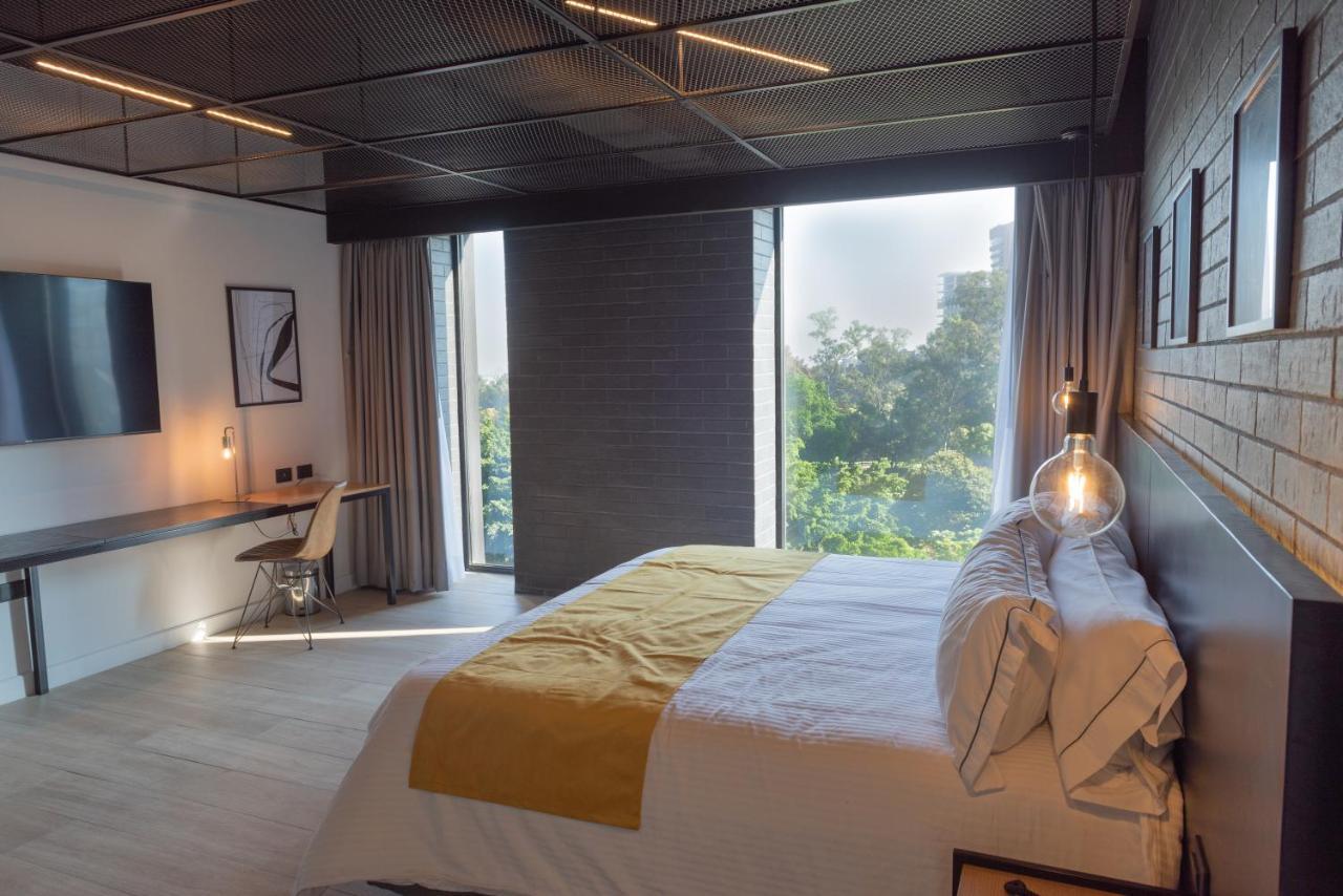 Fulton Business Luxury Hotel غوادالاجارا المظهر الخارجي الصورة